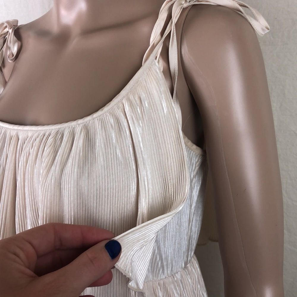 FOREVER 21 Pleated Dress - Picture 5 of 10